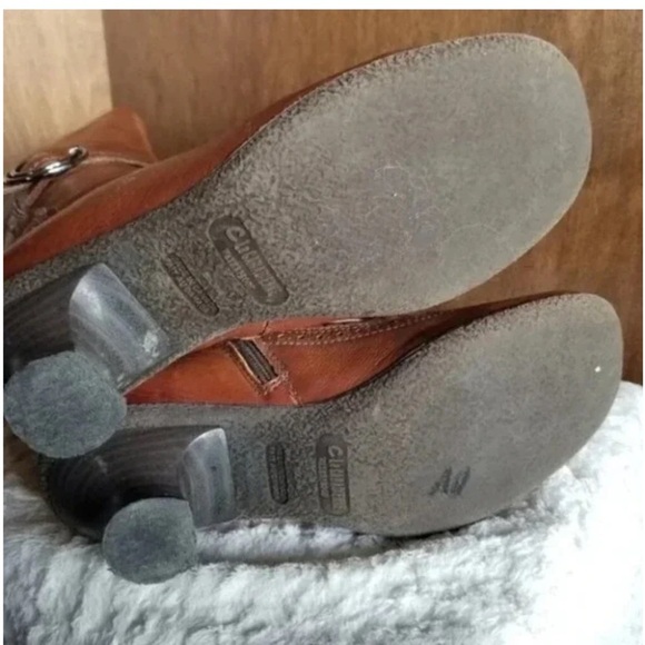 La CANADIENNE Tan Leather Heeled Boots - Picture 4 of 12